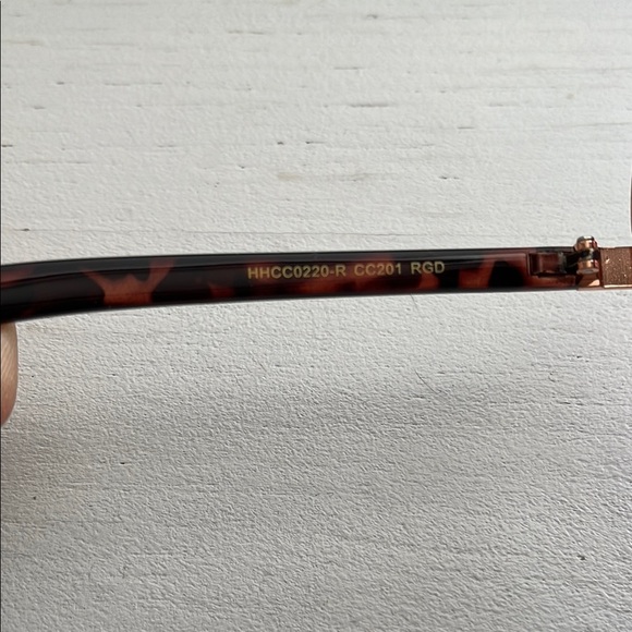 SAM EDELMAN Metallic Rose Gold Oversized Frame Sunglasses - Picture 8 of 10